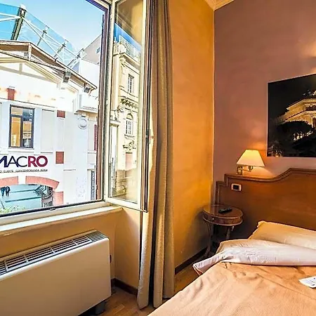 Kent Hotel 3*