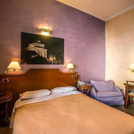 Kent 3* Roma