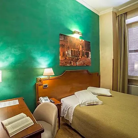 Kent Hotel 3*