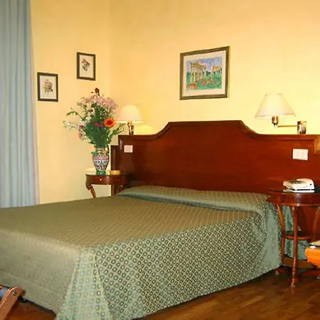 Hotel Kent 3*